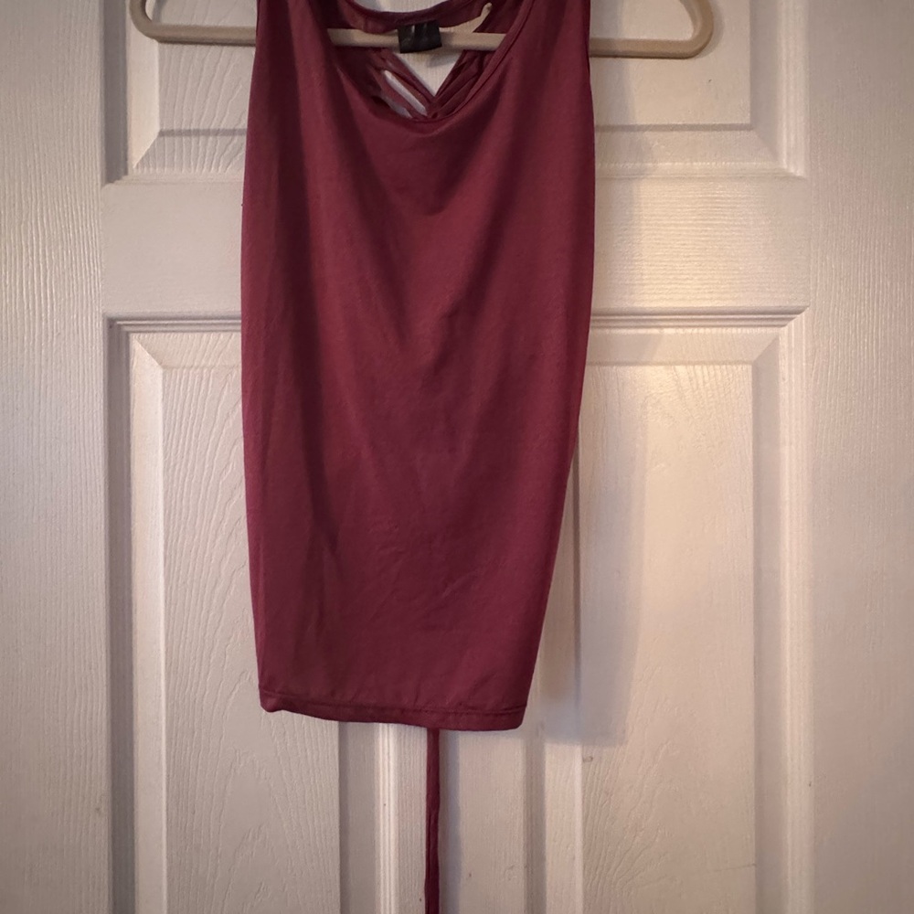 Elegant Sleeveless Top in Burgundy
